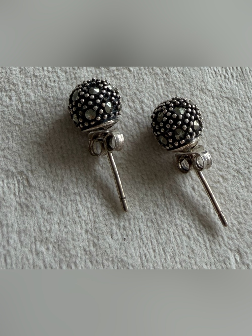 Round Stud Earrings - Silver Tone